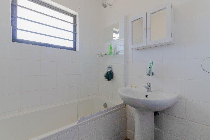 2 Bedroom Property for Sale in Baysville Eastern Cape